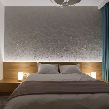 Arbans Elegant In The Center Apartament Bucureşti