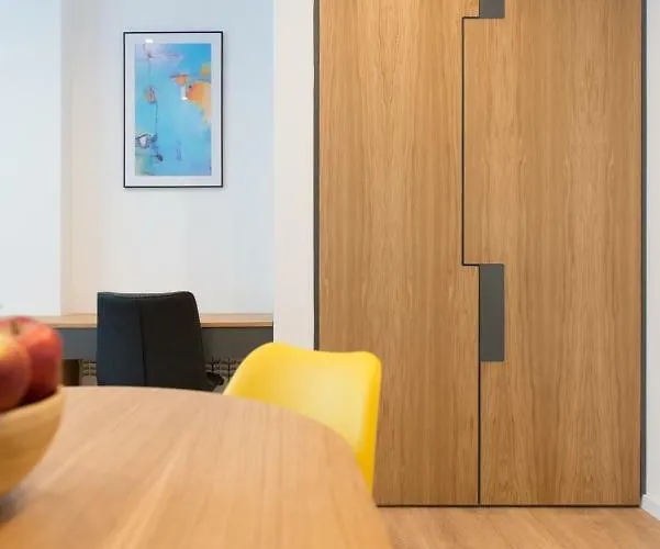 Arbans Elegant In The Center アパート