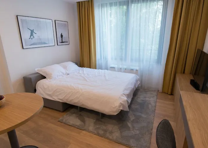 Arbans Elegant In The Center Bukarest